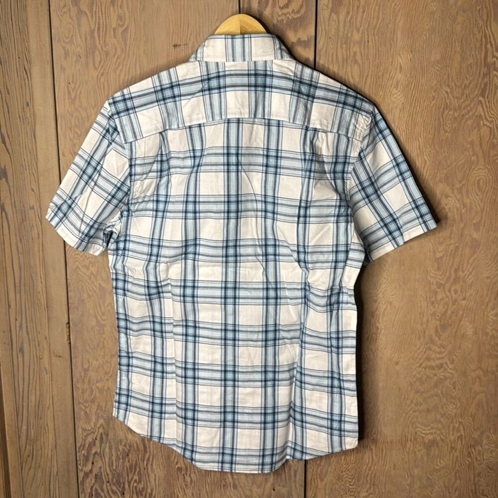 NWT GAP Mens Button Blue White Plaid Button Down Short Sleeve Shirt Size S - Picture 2 of 5